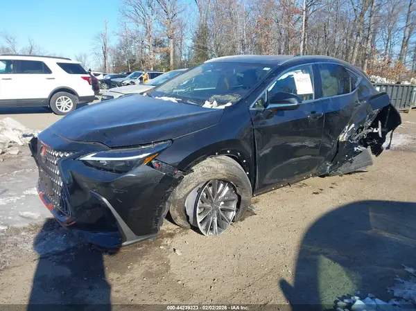 2T2GGCEZ0TC107557 2026 LEXUS NX - Image 2