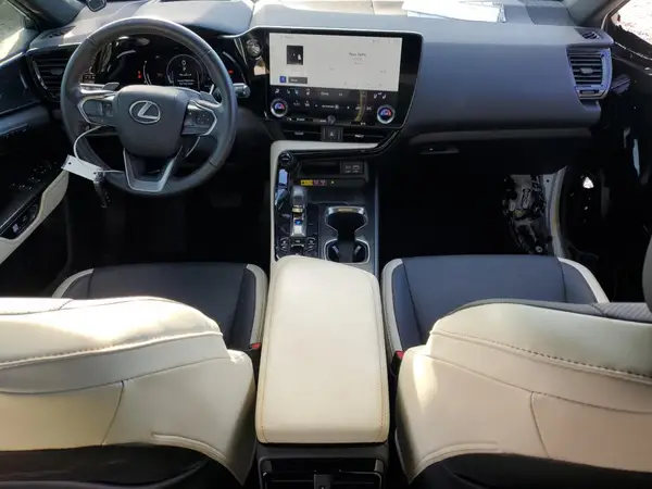 2T2GGCEZ1NC006224 2022 LEXUS NX - Image 8