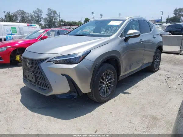 2T2GGCEZ1NC008202 2022 LEXUS NX - Image 2