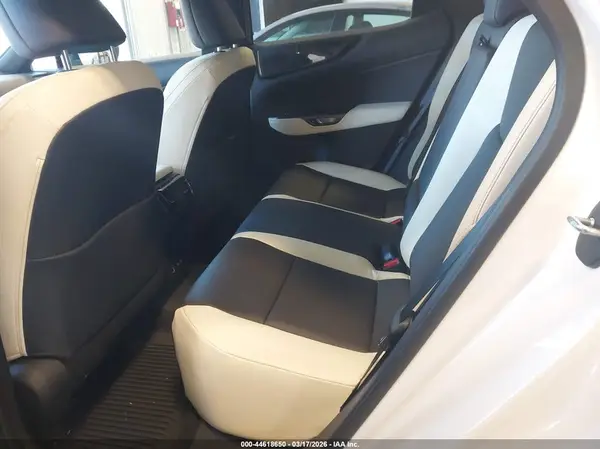 2T2GGCEZ1NC009446 2022 LEXUS NX - Image 8