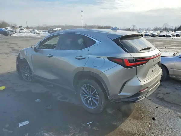 2T2GGCEZ1RC038838 2024 LEXUS NX - Image 2