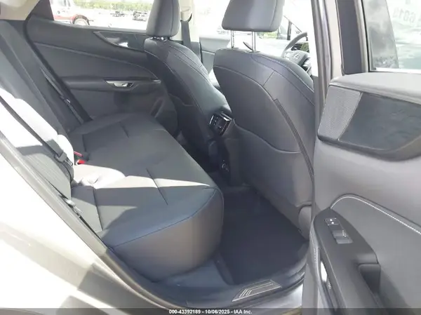 2T2GGCEZ1SC065219 2025 LEXUS NX - Image 8