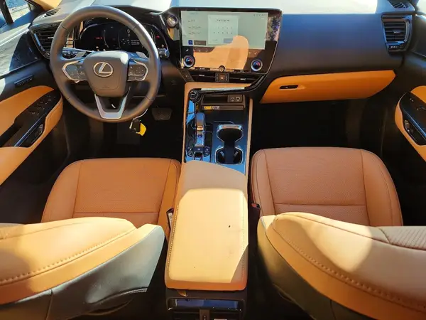 2T2GGCEZ1TC094821 2026 LEXUS NX - Image 8