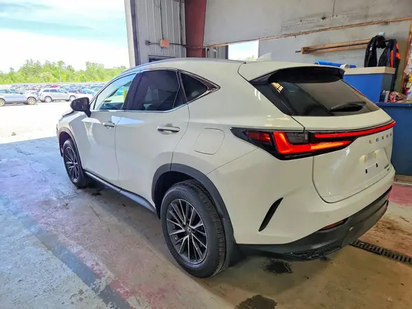 2T2GGCEZ1TC117899 2026 LEXUS NX - Image 2