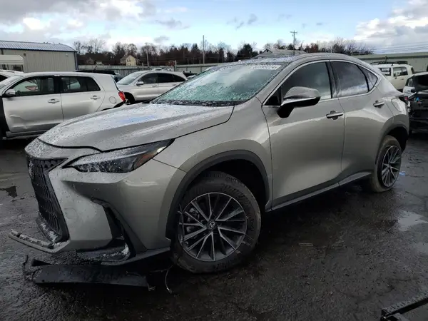 2T2GGCEZ2NC002442 2022 LEXUS NX - Image 1