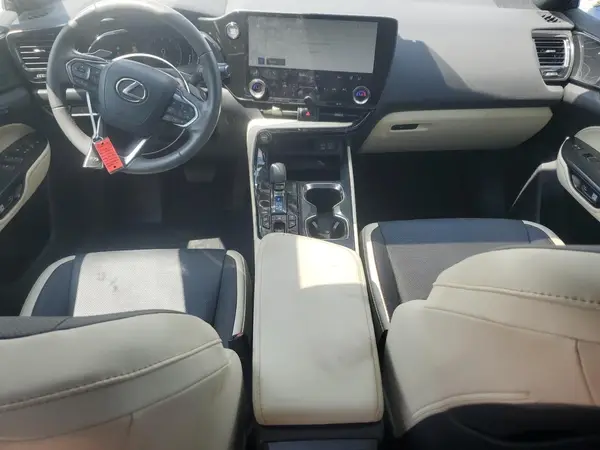 2T2GGCEZ2RC032515 2024 LEXUS NX - Image 8