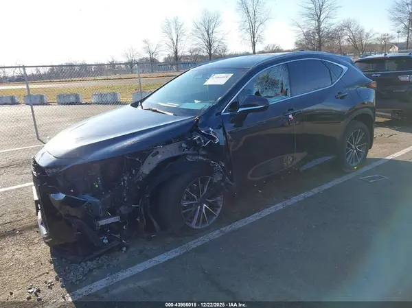 2T2GGCEZ2RC034328 2024 LEXUS NX - Image 2