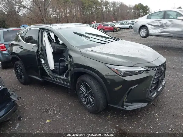 2T2GGCEZ3PC025196 2023 LEXUS NX - Image 1
