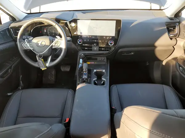 2T2GGCEZ3RC052661 2024 LEXUS NX - Image 8
