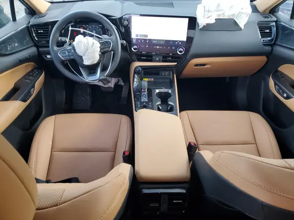 2T2GGCEZ3RC056645 2024 LEXUS NX - Image 8
