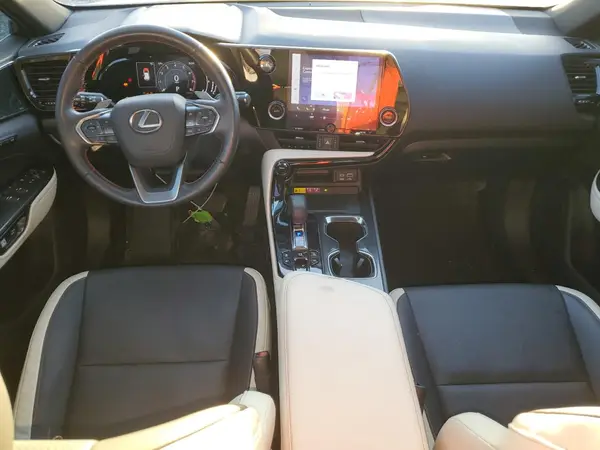 2T2GGCEZ4NC004600 2022 LEXUS NX - Image 8