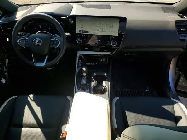 2T2GGCEZ4NC013796 2022 LEXUS NX - Image 8
