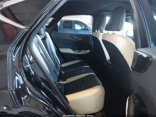 2T2GGCEZ4PC020654 2023 LEXUS NX - Image 8
