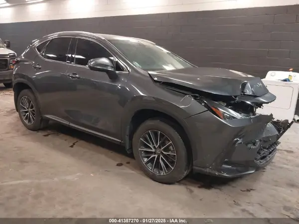 2T2GGCEZ4PC031301 2023 LEXUS NX - Image 1