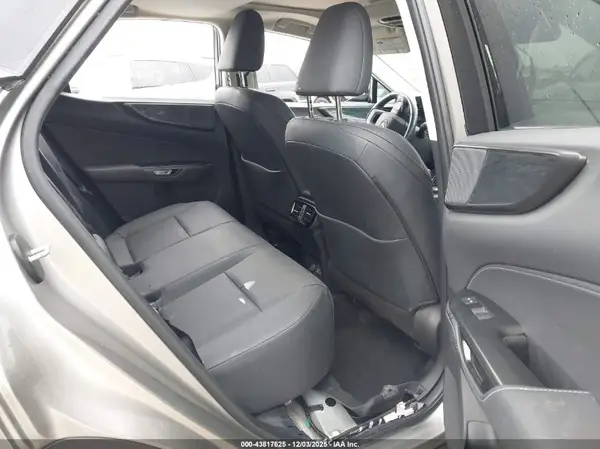 2T2GGCEZ4RC052099 2024 LEXUS NX - Image 8