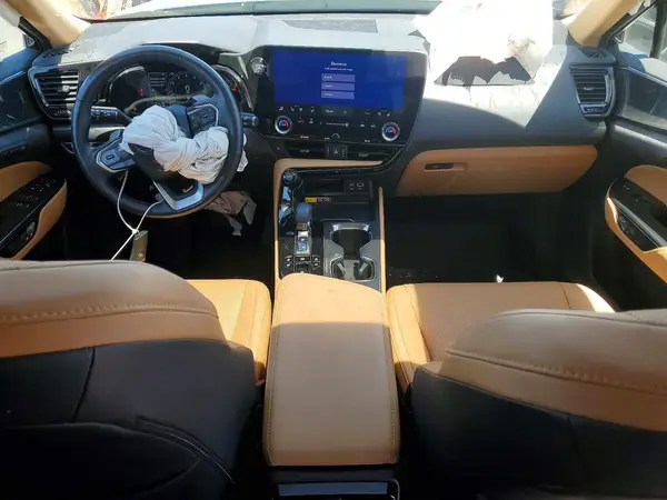 2T2GGCEZ4SC072195 2025 LEXUS NX - Image 8