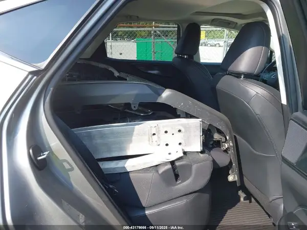 2T2GGCEZ5NC004105 2022 LEXUS NX - Image 8