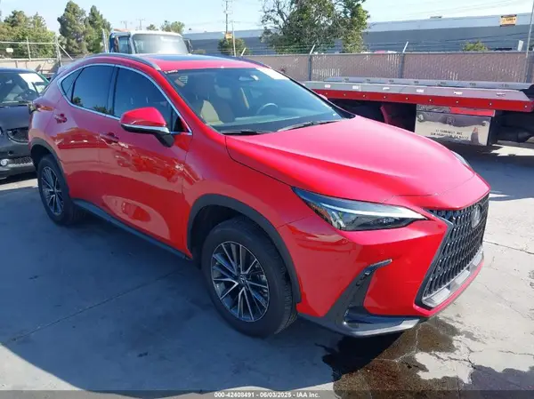 2T2GGCEZ5NC009076 2022 LEXUS NX - Image 1