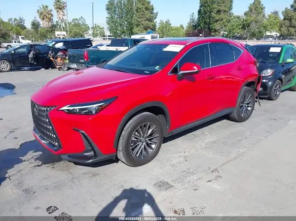 2T2GGCEZ5NC009076 2022 LEXUS NX - Image 2