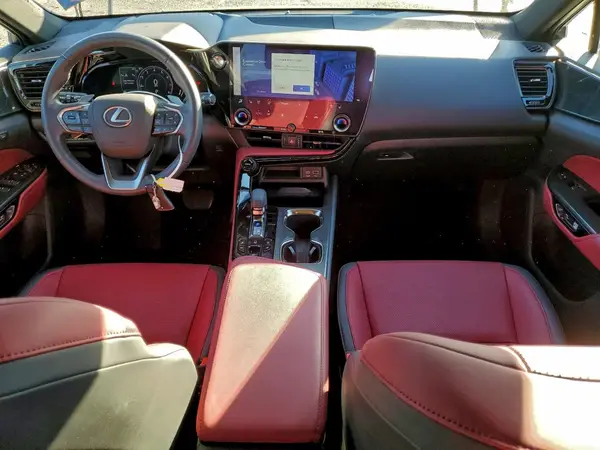 2T2GGCEZ5NC014004 2022 LEXUS NX - Image 8