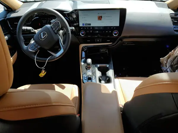 2T2GGCEZ5PC020162 2023 LEXUS NX - Image 8