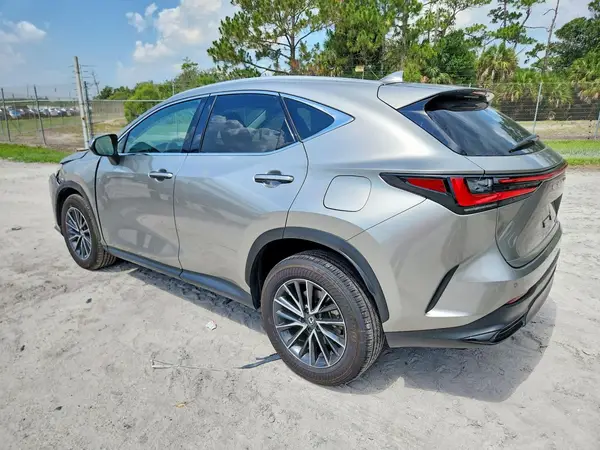 2T2GGCEZ5SC081164 2025 LEXUS NX - Image 2