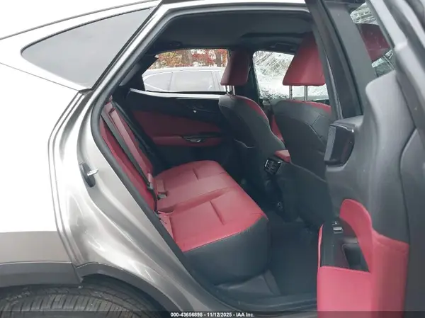 2T2GGCEZ5SC082623 2025 LEXUS NX - Image 8