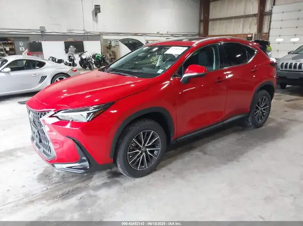 2T2GGCEZ5SC086994 2025 LEXUS NX - Image 2