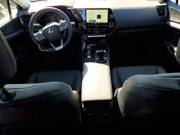 2T2GGCEZ5TC102144 2026 LEXUS NX - Image 8
