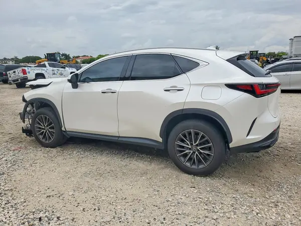 2T2GGCEZ6NC012228 2022 LEXUS NX - Image 2