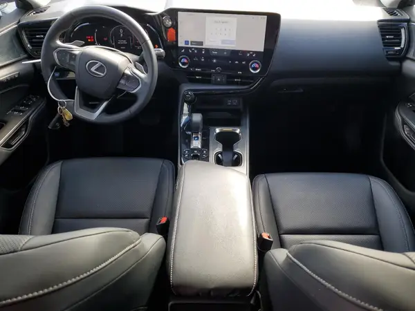2T2GGCEZ6NC015792 2022 LEXUS NX - Image 8
