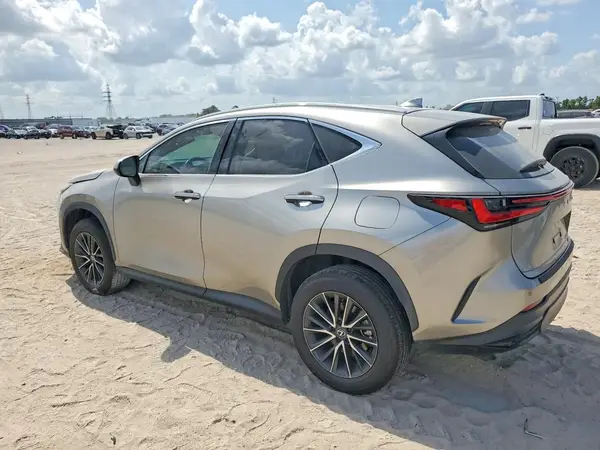 2T2GGCEZ6RC036941 2024 LEXUS NX - Image 2