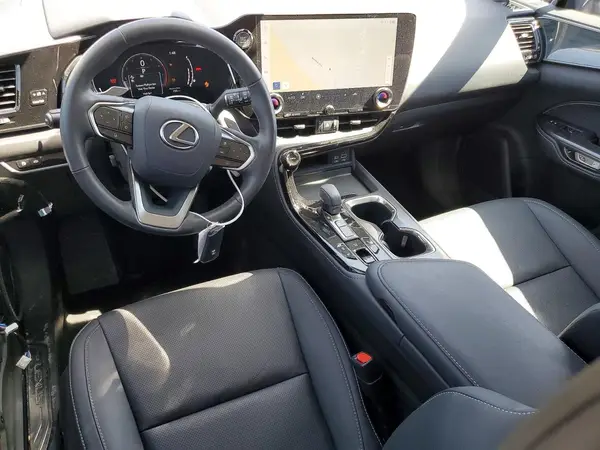 2T2GGCEZ7RC036043 2024 LEXUS NX - Image 8