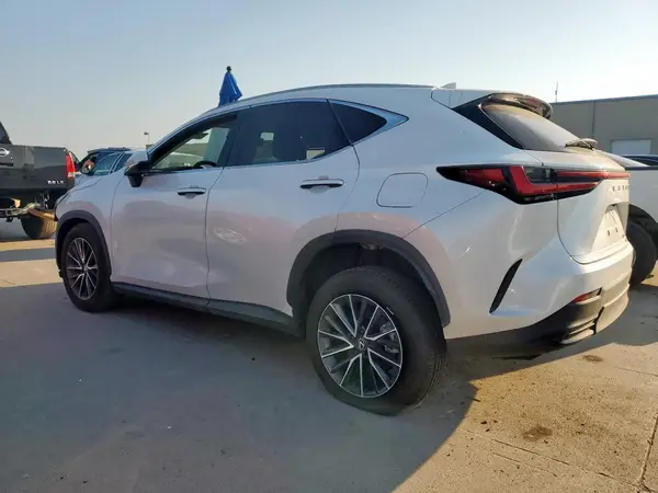 2T2GGCEZ7RC052453 2024 LEXUS NX - Image 2