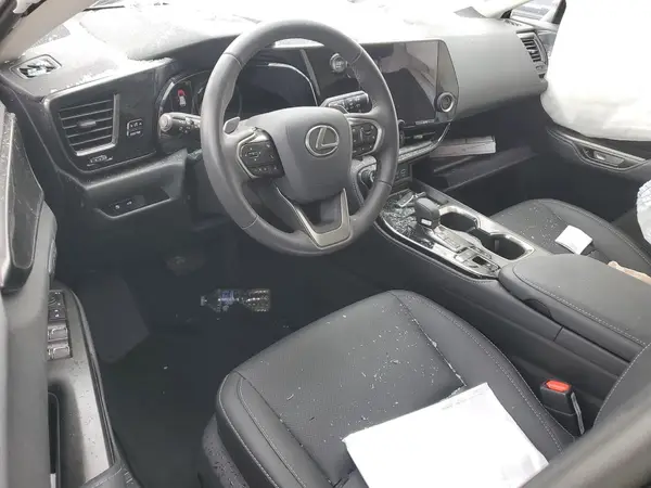 2T2GGCEZ7SC076810 2025 LEXUS NX - Image 8