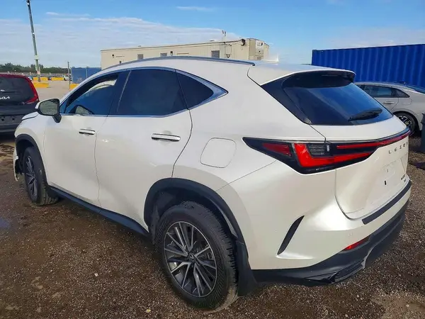 2T2GGCEZ7SC077312 2025 LEXUS NX - Image 2