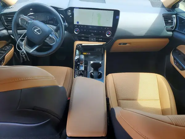 2T2GGCEZ7SC082557 2025 LEXUS NX - Image 8