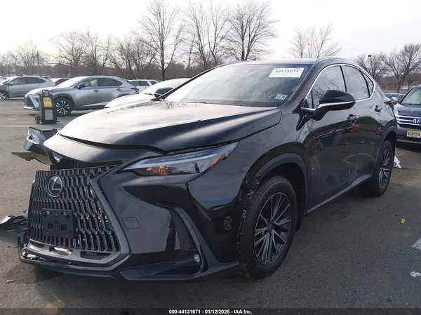 2T2GGCEZ7TC104087 2026 LEXUS NX - Image 2