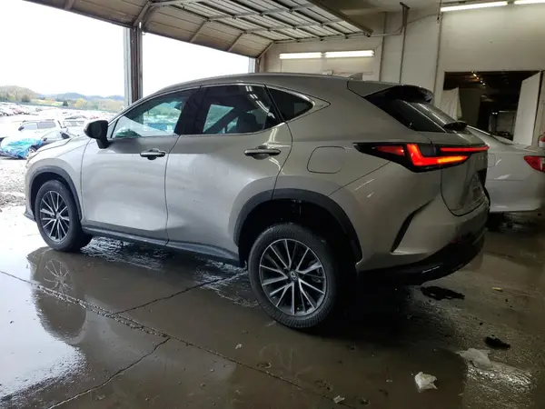 2T2GGCEZ8NC008617 2022 LEXUS NX - Image 2