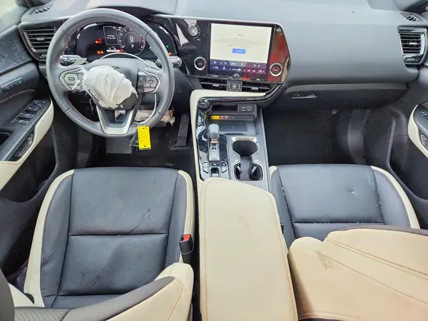 2T2GGCEZ8PC021712 2023 LEXUS NX - Image 8