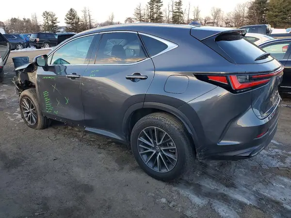 2T2GGCEZ8RC045043 2024 LEXUS NX - Image 2