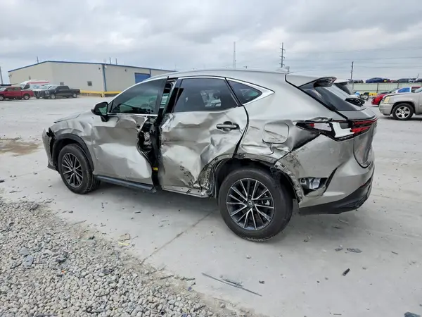 2T2GGCEZ8RC046211 2024 LEXUS NX - Image 2