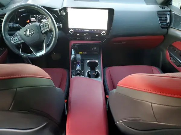 2T2GGCEZ8SC062494 2025 LEXUS NX - Image 8