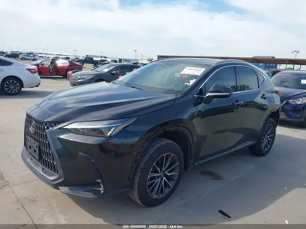 2T2GGCEZ8SC066190 2025 LEXUS NX - Image 2