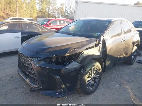 2T2GGCEZ8SC070451 2025 LEXUS NX - Image 2