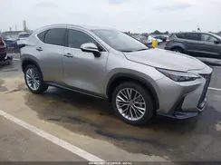 2T2GGCEZ8SC092112 2025 LEXUS NX