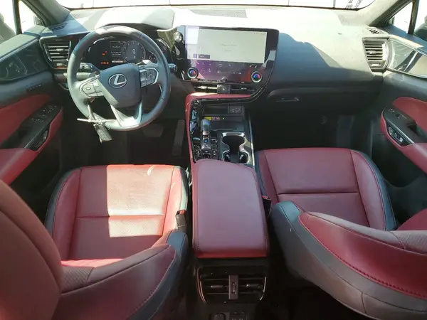 2T2GGCEZ9NC008772 2022 LEXUS NX - Image 8