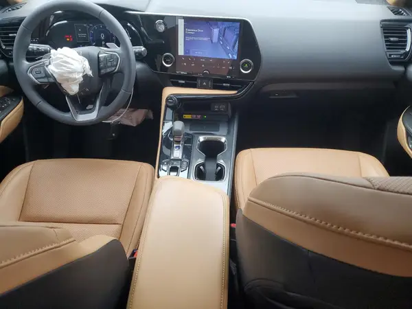 2T2GGCEZ9NC009145 2022 LEXUS NX - Image 8
