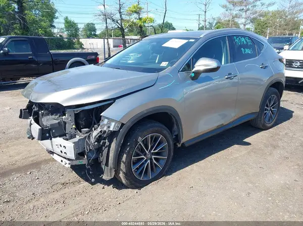 2T2GGCEZ9PC019001 2023 LEXUS NX - Image 2