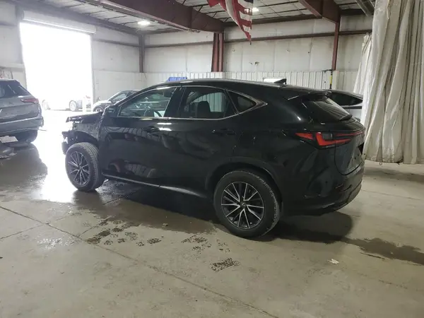 2T2GGCEZ9RC040885 2024 LEXUS NX - Image 2